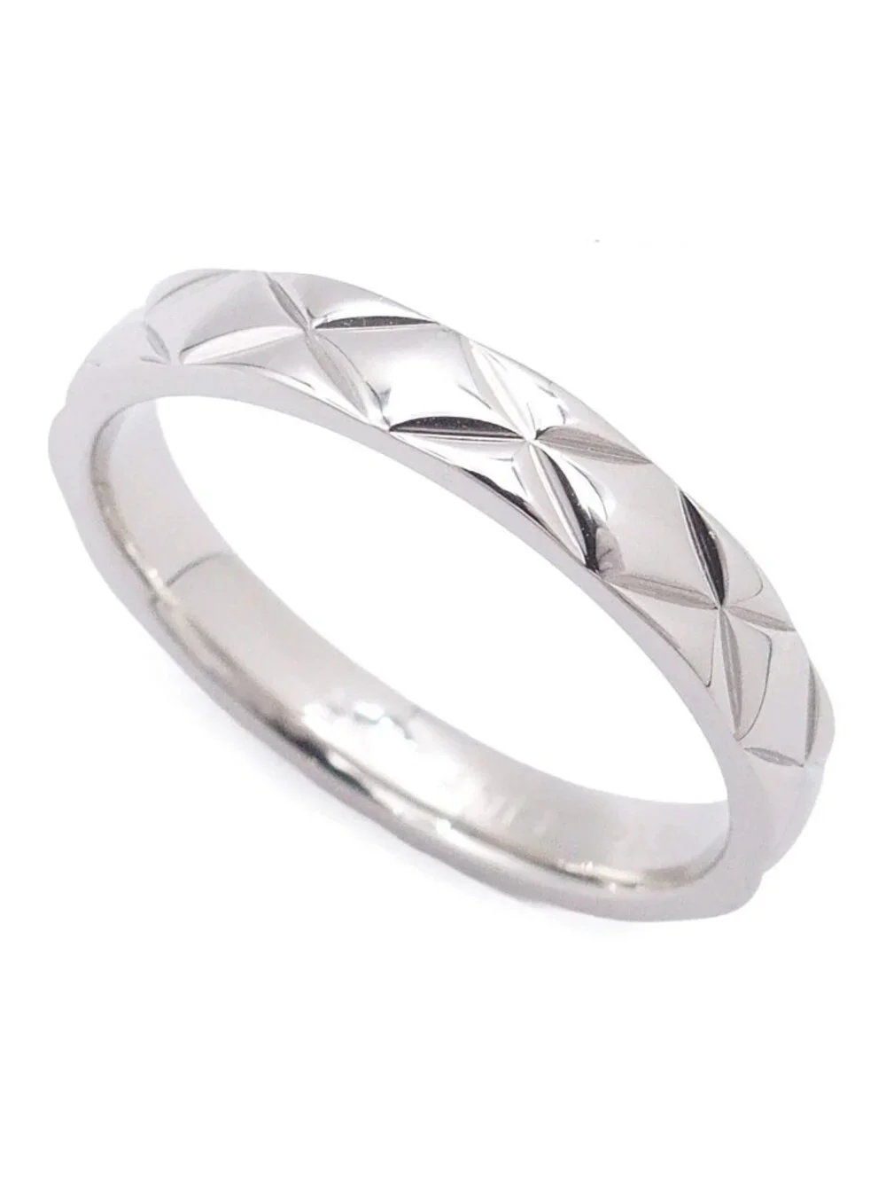Chanel Quilted Ring Platinum